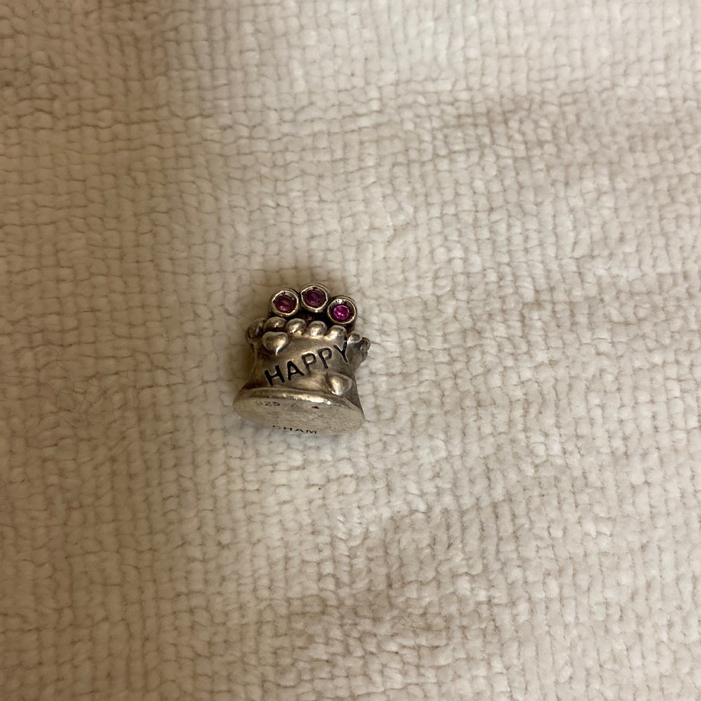 Pandora birthday cake charm